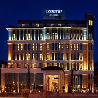 DoubleTree by Hilton Hotel Van